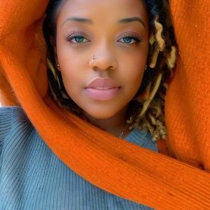 Meet your Posher, Lashanda